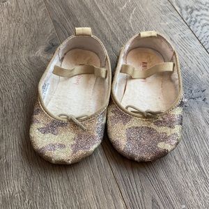 Baby flats super cute